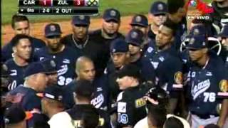 Tangana juego Leones del CaracasAguilas del Zulia 13112014 [upl. by Blynn]