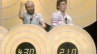 Bullseye Contestant Hits a 180 and His Mate Gets Overexcited [upl. by Uzzia790]