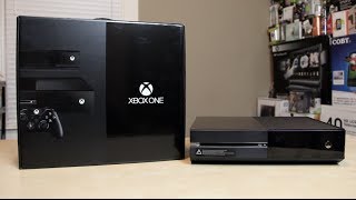 Xbox One UNBOXING Day One Edition [upl. by Anivad476]