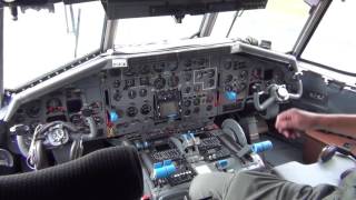 Transall Blick in Cockpit und Laderaum  Abheben im mächtigen BundeswehrFlugzeug [upl. by Avelin]