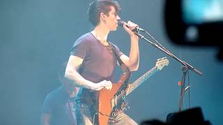 Arctic Monkeys  Mardy Bum Semiacoustic  live at O2 Arena London  30102011 [upl. by Crofoot]