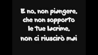 E fuori è buio  Tiziano Ferro Testo [upl. by Obbard]