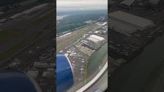 How Many Airlines Do You See Boeing Field Flyover aviation flying airport boeing KBFI KSEA [upl. by Rubi]