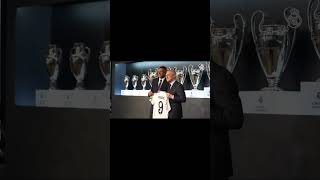 Mbappes contract on Real Madrid [upl. by Nnylatsyrc504]