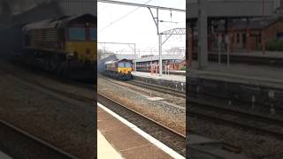 Very Claggy 66011 at Stockport [upl. by Janyte]