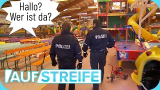 Eingesperrt im Spieleparadies Hat sich hier ein Kinderschänder verschanzt  Auf Streife  SAT1 [upl. by Enid128]