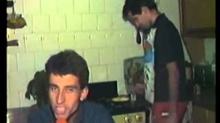 LOS PRISIONEROS  La voz de los 80 videoclip oficial 1985 HQ [upl. by Lowe369]