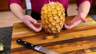 How to choose amp cut a pineapple [upl. by Munsey]