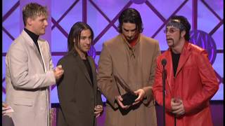 Backstreet Boys Win PopRock Group  AMA 2001 [upl. by Prosperus]