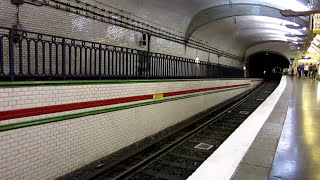 Métro MF67 ligne 10 [upl. by Navar]