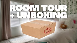 100K PLAY BUTTON UNBOXING  ROOM TOUR [upl. by Zednanref]