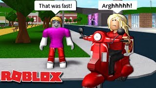 WE PRETENDED TO BE PIZZA DELIVERY NPCs  Bloxburg Prank [upl. by Lottie]