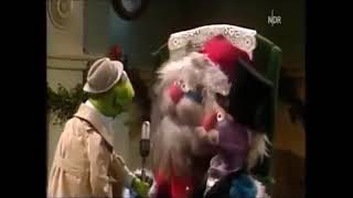 Sesame Street Kermit the Frog news flash about Santa Claus [upl. by Esimehc]