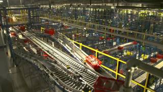 Transforming warehouse automation [upl. by Enilrek]