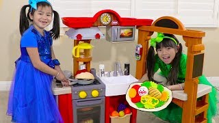 Jannie amp Emma Pretend Play w Kitchen Restaurant Cooking Kids Toys [upl. by Tirrell926]