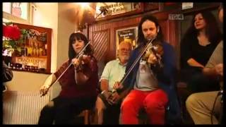 Ceili Bandits in Brogans Bar Ennis [upl. by Atilek562]