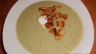 Brokkolisuppe mit selbstgemachten Croutons  Sallys Welt [upl. by Jacqueline532]