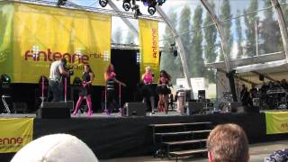 Queensberry Live  Too Young auf der IFA 2010 [upl. by Josler152]