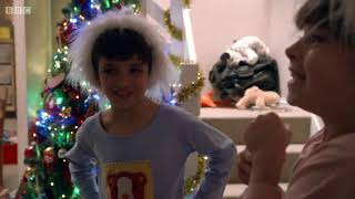 Topsy and Tim Full Episodes Topsy and Tims Christmas Eve [upl. by Atinid]