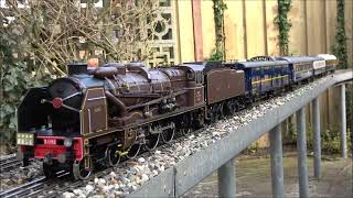 Fulgurex Chapelon NORD Pacific Gauge 1 with a CIWL train by JampM Models in the garden [upl. by Xever]