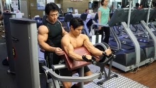 루존헬스케어  암 컬 머신 Arm Curl Machine  세계보디빌딩챔피언 김준호 [upl. by Lancey]