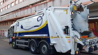 City of Westminster Veolia Dennis elite 6 ecollect empying Flats General waste bins [upl. by Avert365]