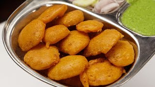 कुरकुरे आलू के पकोड़े  crispy aloo ke pakora recipe hindi cookingshooking [upl. by Yusem]