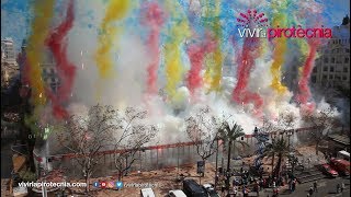 Fallas Valencia 2019 Mascletà Domingo 17 de Marzo 2019 Pirotecnia Vulcano [upl. by Antonietta]