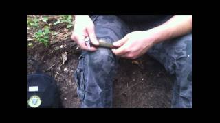 bushcraft Fabrication dun sifflet en bambou part1 [upl. by Gloriane280]