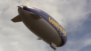 Milano il dirigibile della Goodyear torna a solcare i cieli [upl. by Eneri807]