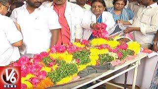 Family Donates Dead Body To Mahabubnagar Govt Medical College  V6 News [upl. by Addiego613]