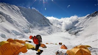 Lhotse Camp 3 7200m [upl. by Etnovad]