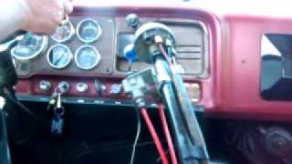 GMC 9500 Shifting a 13 speed [upl. by Ettennor]