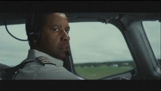 euronews cinema  quotFlightquot Denzel Washington diventa un pilota [upl. by Ellebanna]