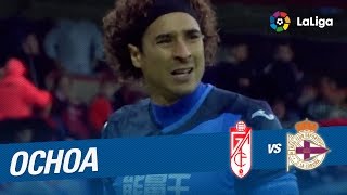 Paradón de Ochoa al despejar un disparo de Guilherme [upl. by Ardisj787]