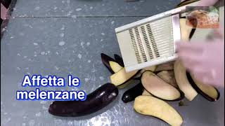 Melanzane alla parmigiana ricetta Napoletana [upl. by Oeramed430]