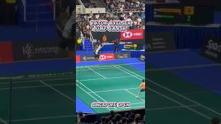 VIKTOR AXELSEN JUMP SMASH TERKUAT DI BUMI SINGAPORE OPEN badminton viktoraxelsen jumpsmash [upl. by Sylas274]