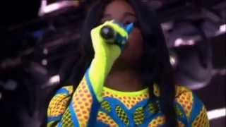 Azealia Banks  212 Live at T IN THE PARK [upl. by Ledniahs]