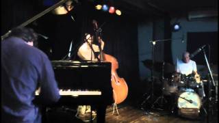 Arale Kaminsky Trio plays quotBilly Boyquot as originally performed by the Red Garland Trio [upl. by Ecyob]