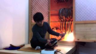 How to string a horn bow각궁 얹기국궁 시위 걸기 [upl. by Wemolohtrab]