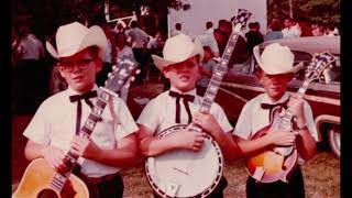 The Wilson Brothers amp Larry  Onstage with Bill Monroe at Carlton Haneys Fincastle Festival 1966 [upl. by Llehsim319]