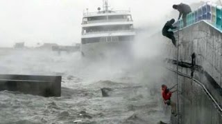 SHOCKING VIDEOS Tsunami Like Typhoon on Busan South Korea October 5 2016 [upl. by Aruat224]