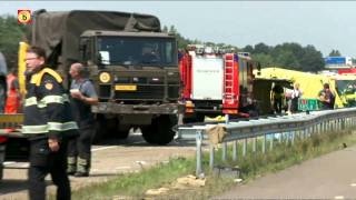 Kazerne Budel getroffen door tragisch ongeluk A2 dode en gewonden [upl. by Alecia]