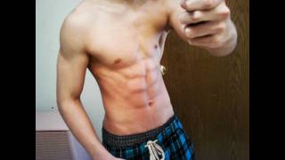 14 Years old Abs Flexing  02511 [upl. by Seidule]