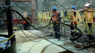 Concreto lanzado via humeda Shotcrete en chimenea  CH El Platanal G y M [upl. by Emelun]