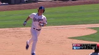 Zack Greinke hits a backtoback home run fan snags it [upl. by Conner]