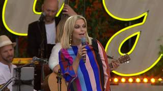 Sanna Nielsen Petra Marklund Måns Zelmerlöw amp more  Sjung med Allsång på Skansen 2018 [upl. by Annauqal]