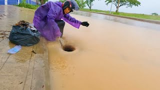 Draining a Flooded Street With Big Whirlpool While a Heavy Rain [upl. by Chapell]