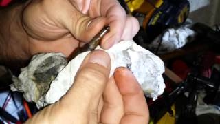 How to clean diesel injector and clogged holes [upl. by Lenhard]