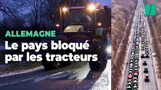 En Allemagne un raz de marée d’agriculteurs en colère déferle sur les autoroutes [upl. by Toft806]